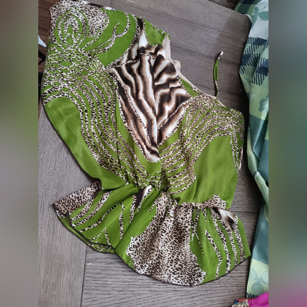 Women’s Size Small, Green Animal Print Cami Top